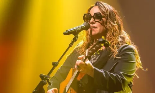 
				
					Ana Carolina faz show em homenagem a Cássia Eller em Lauro de Freitas
				
				