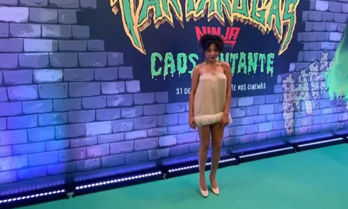 
				
					Any Gabrielly usa vestido de R$9 mil durante pré-estreia em Salvador
				
				