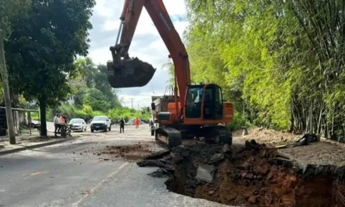 
				
					Após 11 dias, parte da Estrada do Derba segue interditada
				
				