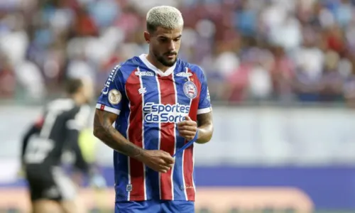 
				
					Após derrota, Bahia segue 'drama' contra rebaixamento no Brasileirão
				
				