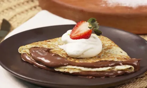 
				
					Aprenda a fazer crepe com recheio de creme de avelã com 5 ingredientes
				
				