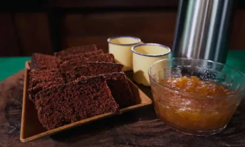 
				
					Aprenda como fazer bolo de cacau para o café da manhã
				
				