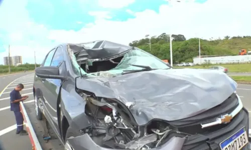 
				
					Boi é atropelado na Avenida Orlando Gomes e foge antes de resgate
				
				