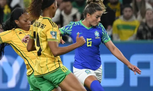 
				
					Brasil empata com Jamaica em 0 a 0 e dá adeus a Copa do Mundo Feminina
				
				