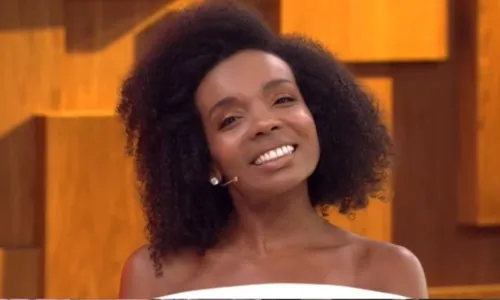 
				
					Campeã do BBB 20, Thelma revela não ter mexido no prêmio milionário
				
				