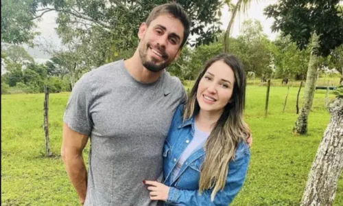 
				
					Cara de Sapato se revolta com romance com Amanda: 'Não existiu'
				
				