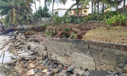 
				
					Clima e mais: entenda fatores que levam a erosão costeira em Ilhéus
				
				