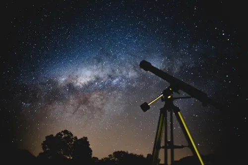 
				
					Conheça as diferentes vertentes da Astrologia
				
				