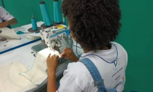 
				
					Curso gratuito de costura oferece 40 vagas em Salvador
				
				
