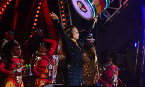 
				
					Daniela Mercury comemora 40 anos de carreira com show no Rio; FOTOS
				
				