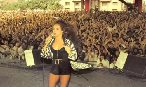 
				
					Daniela Mercury relembra dia em que parou São Paulo com show no Masp
				
				