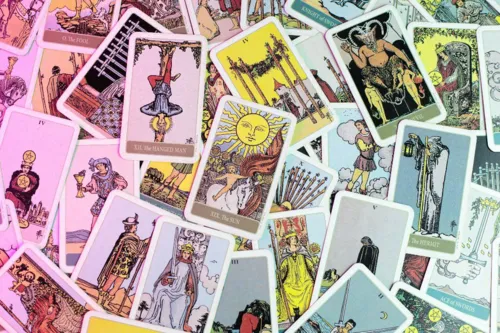 
				
					Descubra qual é a carta do Tarot para setembro de 2023
				
				