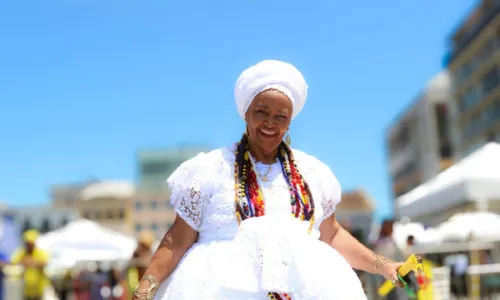 
				
					Desfile de blocos afro e afoxés movimenta Centro Histórico de Salvador
				
				