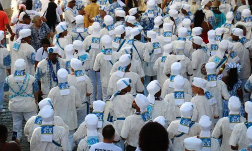 
				
					Desfile de blocos afro e afoxés movimenta Centro Histórico de Salvador
				
				