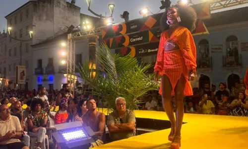 
				
					FOTOS: ancestralidade marca desfile do Afro Fashion Day em Salvador
				
				