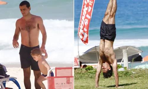 
				
					Felipe Simas curte praia com a família e tem momento paizão no RJ
				
				