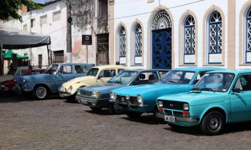 
				
					Festival náutico de saveiros é realizado no Recôncavo Baiano
				
				