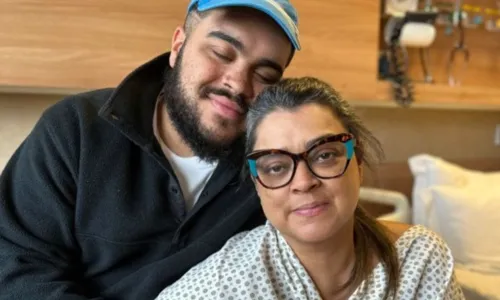 
				
					Filho de Preta Gil revela conselho da mãe em tratamento contra câncer
				
				