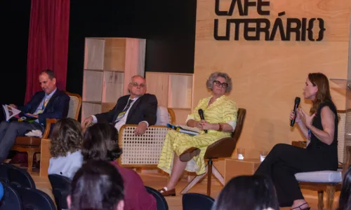 
				
					Fotos: veja como foi o 1º dia da Bienal do Livro no Rio de Janeiro
				
				