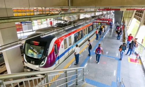 
				
					Furto de cabos causa lentidão na linha 2 do metrô de Salvador
				
				