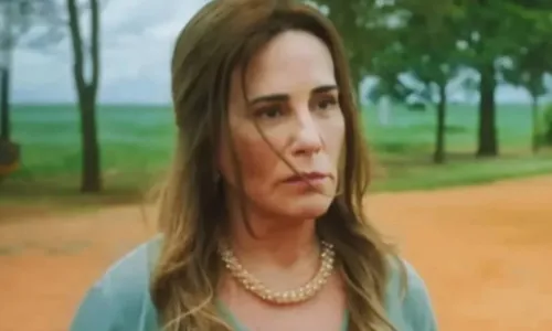 
				
					Irene choca ao fazer proposta para Graça em 'Terra e Paixão'; saiba qual
				
				