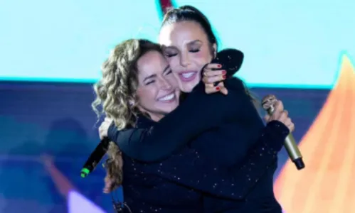 
				
					Ivete Sangalo faz post emocionante em homenagem à Daniela Mercury
				
				