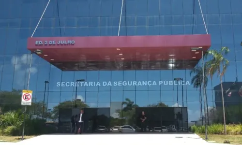 
				
					Jerônimo debate violência na BA com secretário nacional de segurança
				
				