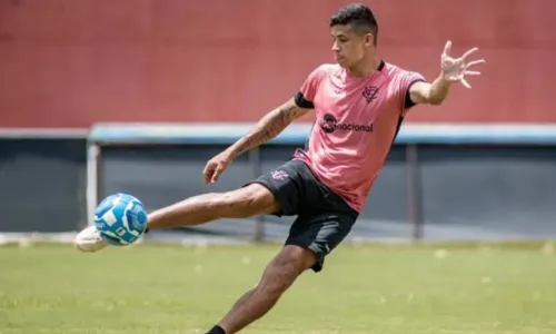 
				
					Jogadores têm contrato renovado com Vitória para 2024; confira
				
				