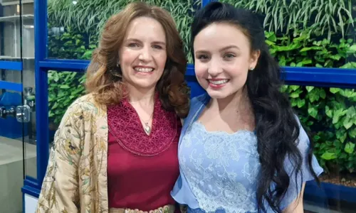 
				
					Larissa Manoela abre jogo sobre polêmica com mãe: 'Amadurecimento'
				
				