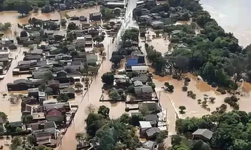 
				
					Mortes no Rio Grande do Sul chegam a 41 por causa de ciclone
				
				