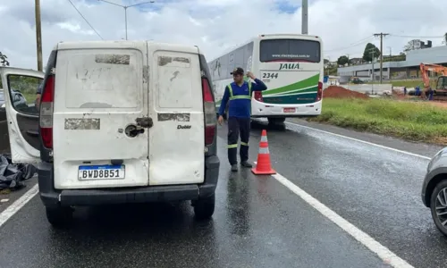 
				
					Motociclista morre após acidente na BR-324; pista é interditada
				
				