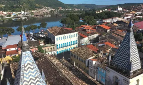 
				
					Padre é sequestrado e roubado após visitar suposto fiel em Cachoeira
				
				