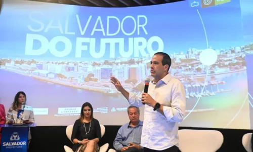 
				
					Prefeitura lança programa que vai criar escola digital em Salvador
				
				