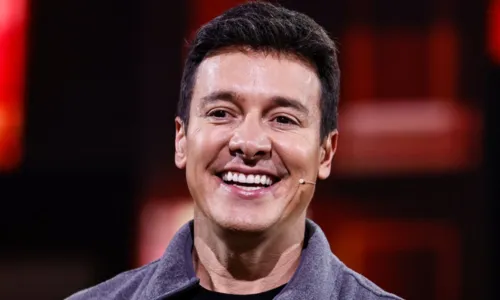 
					Rodrigo Faro processa emissora por reportagens sobre Gugu Liberato
				
				