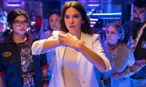 
				
					Saiba quanto Marquezine ganhou por estreia em Hollywood com 'Besouro Azul'
				
				