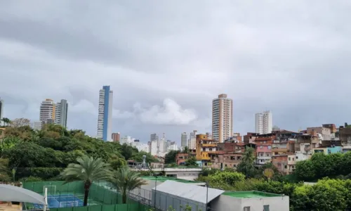 
				
					Salvador terá quinta-feira de céu nublado e altas chances de chuva
				
				