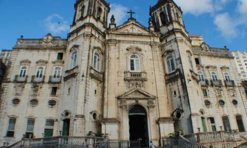 
				
					Santa Bárbara e Nossa Senhora da Conceição são celebradas em dezembro
				
				