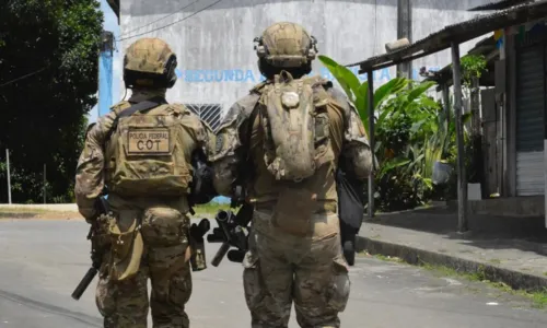 
				
					Seis pessoas morrem em confronto com a polícia em cidades da Bahia
				
				