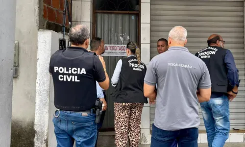 
				
					Sete academias são interditadas em Salvador por falta de registro
				
				