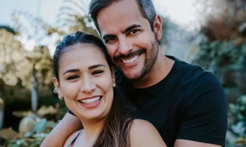 
				
					Simone Mendes fala sobre rumores de crise no casamento com Kaká Diniz
				
				