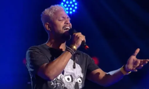 
				
					Tenor baiano conquista jurados do 'The Voice' na Europa; assista
				
				