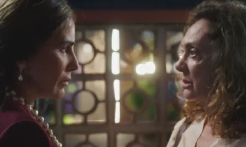 
				
					'Terra e Paixão': Agatha se vinga de Irene e envenena rival
				
				