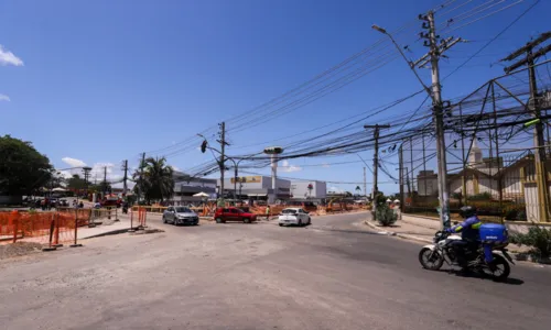 
				
					Trânsito em Lauro de Freitas sofre modificações nesta terça (17)
				
				
