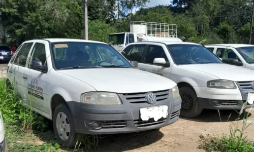 
				
					UFRB promove leilão de automóveis e sucatas; veja como participar
				
				