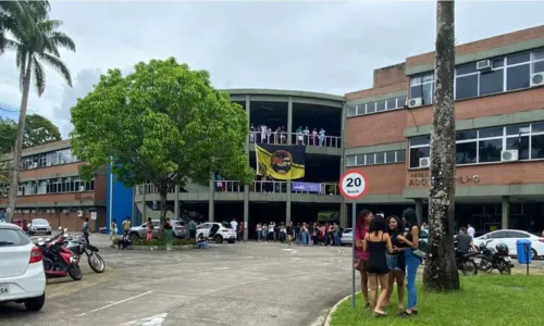 
				
					Universidades baianas abrem vagas para contratação de professores
				
				