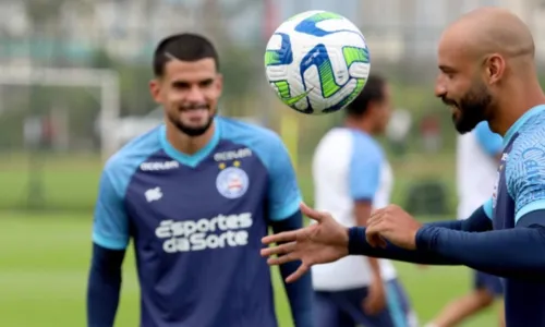 
				
					Veja provável escalação do Bahia contra Corinthians pelo Brasileirão
				
				