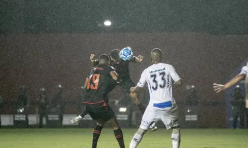 
				
					Vitória retoma liderança da Série B após vencer ABC
				
				