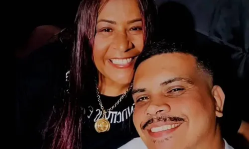 
				
					Viúvo de MC Kátia desabafa após morte da cantora: 'Está difícil'
				
				