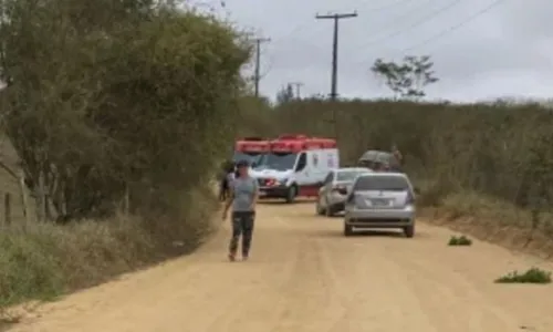 
				
					Vizinhas morrem e idosa fica ferida após serem atropeladas em Brejões
				
				