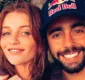 
                  Cintia Dicker e Pedro Scooby curtem viagem com filha na BA